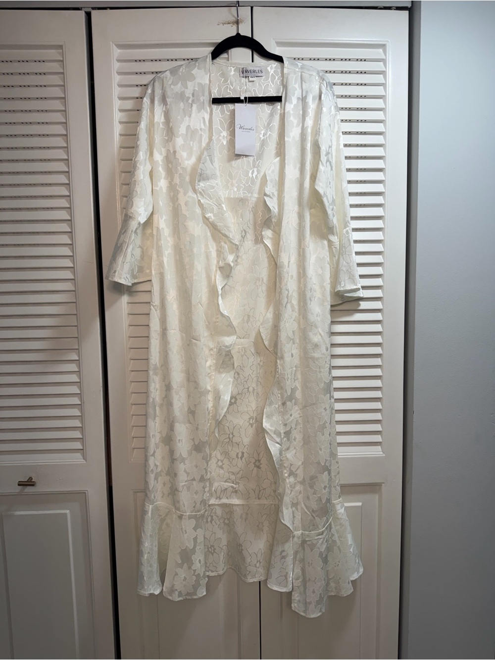 Waverles Faye Bridal Ivory Jacquard Robe NWT